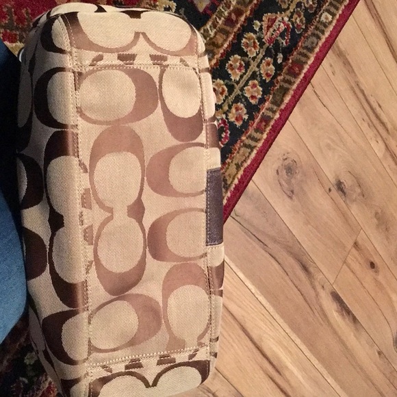 Coach Handbag - Picture 10 of 10